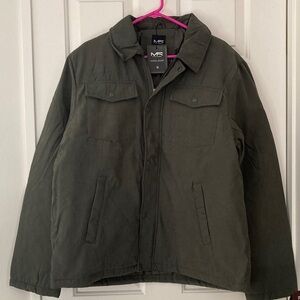 Mack Russo Range Jacket
Size XL
New with tags
Olive green